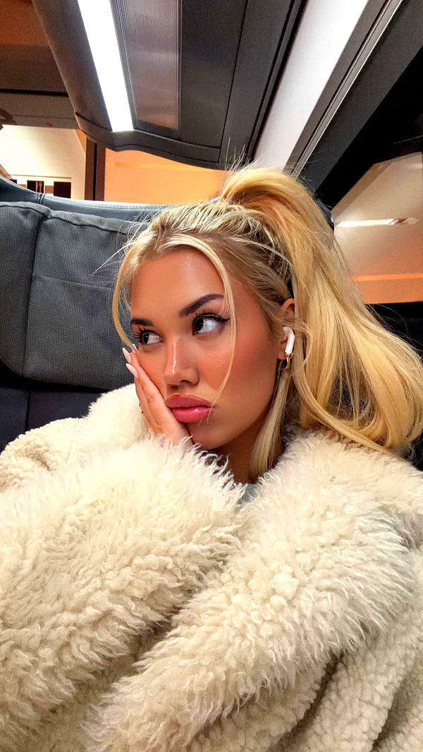 samantrasunny image ~ Altpins