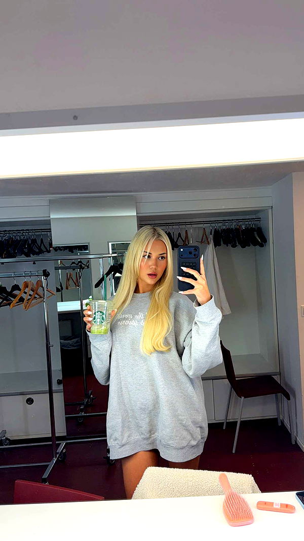 samantrasunny image ~ Altpins