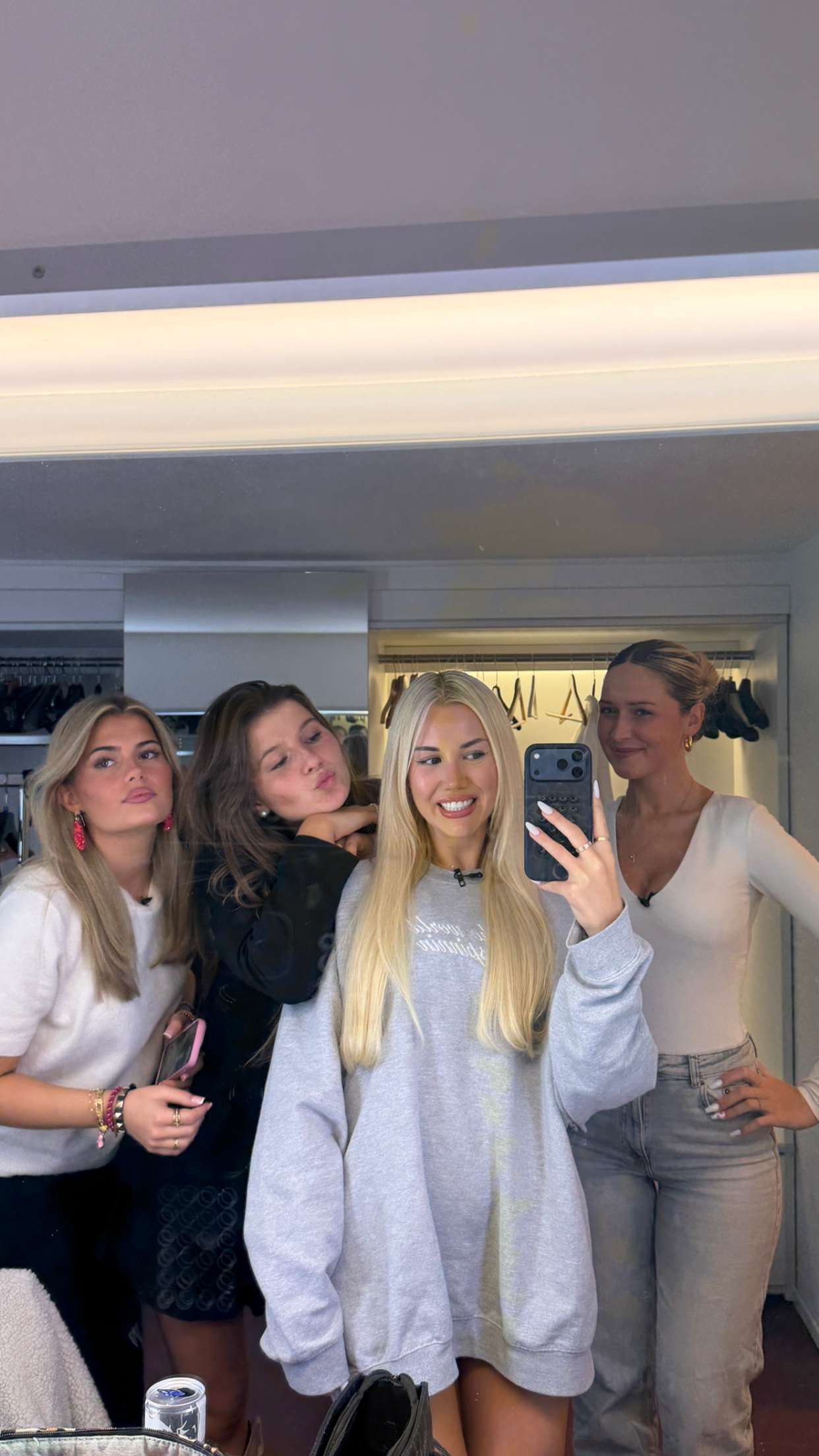 samantrasunny snapchat image archive image