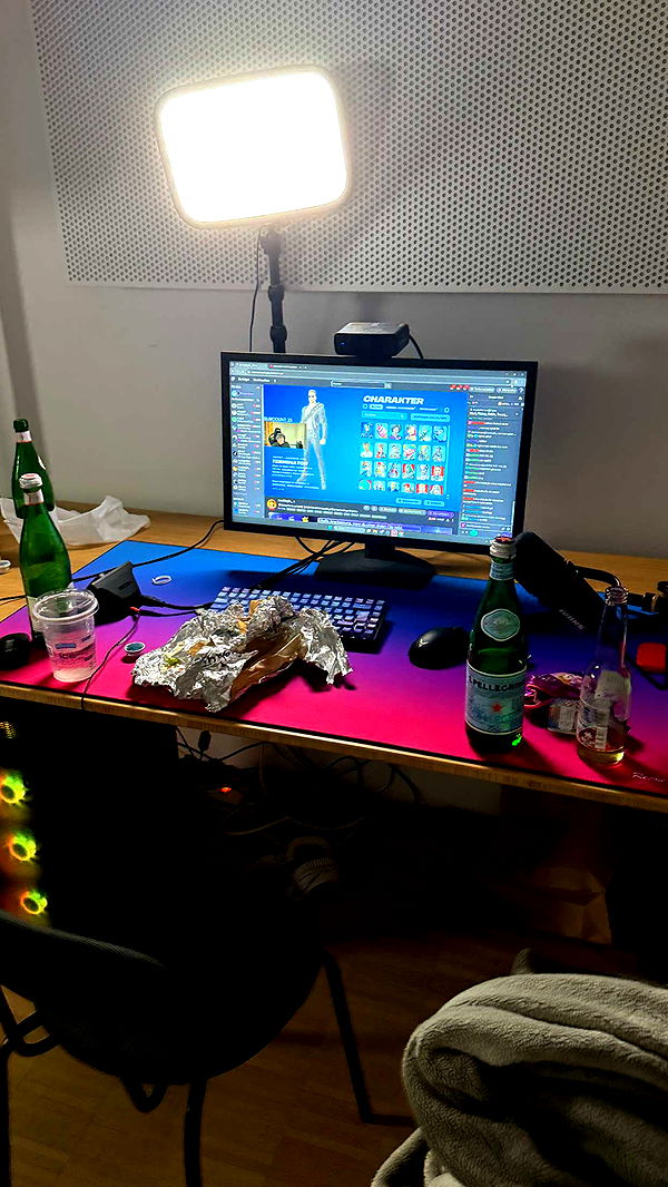 samantrasunny image ~ Altpins