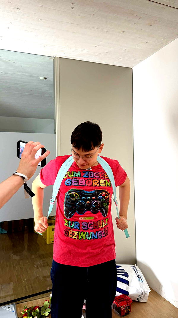 samantrasunny image ~ Altpins