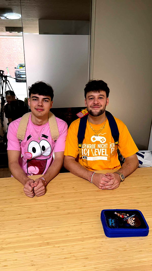 samantrasunny image ~ Altpins