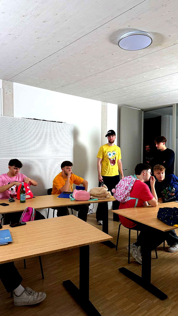 samantrasunny image ~ Altpins