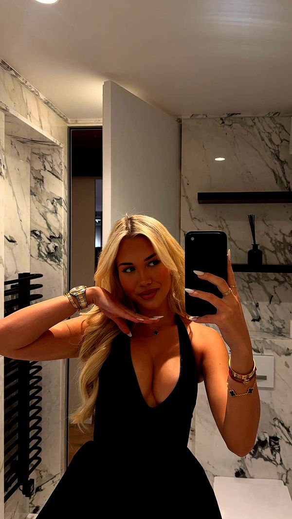 samantrasunny image ~ Altpins