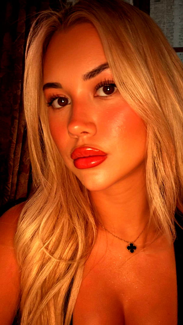 samantrasunny image ~ Altpins