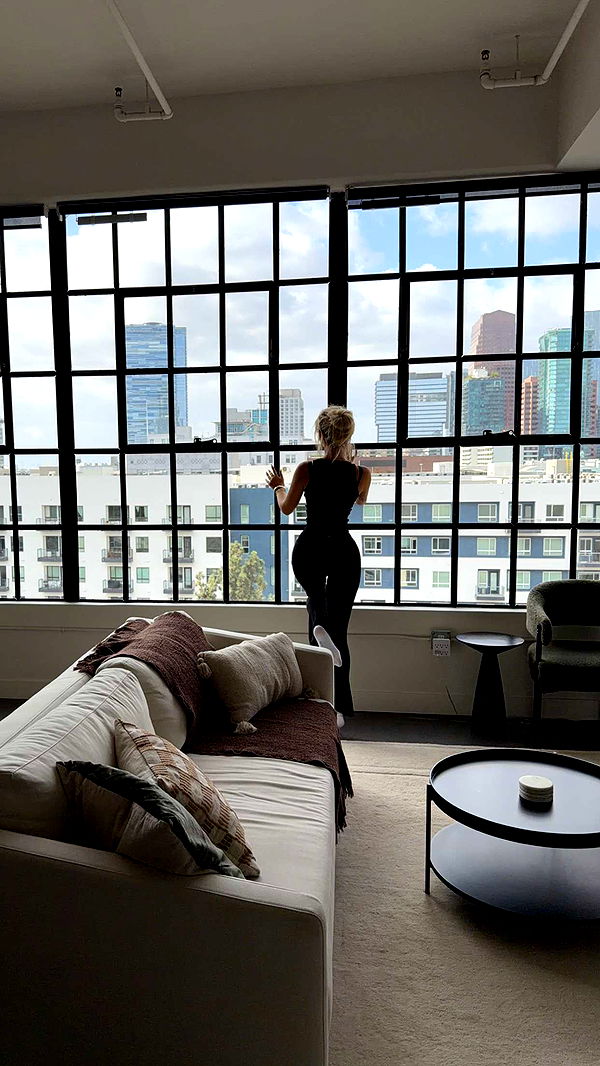 samantrasunny image ~ Altpins