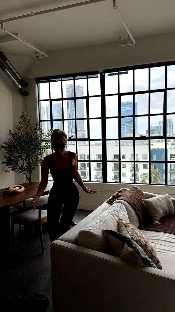 samantrasunny image ~ Altpins