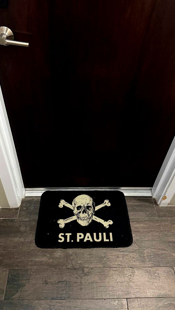 samantrasunny image ~ Altpins