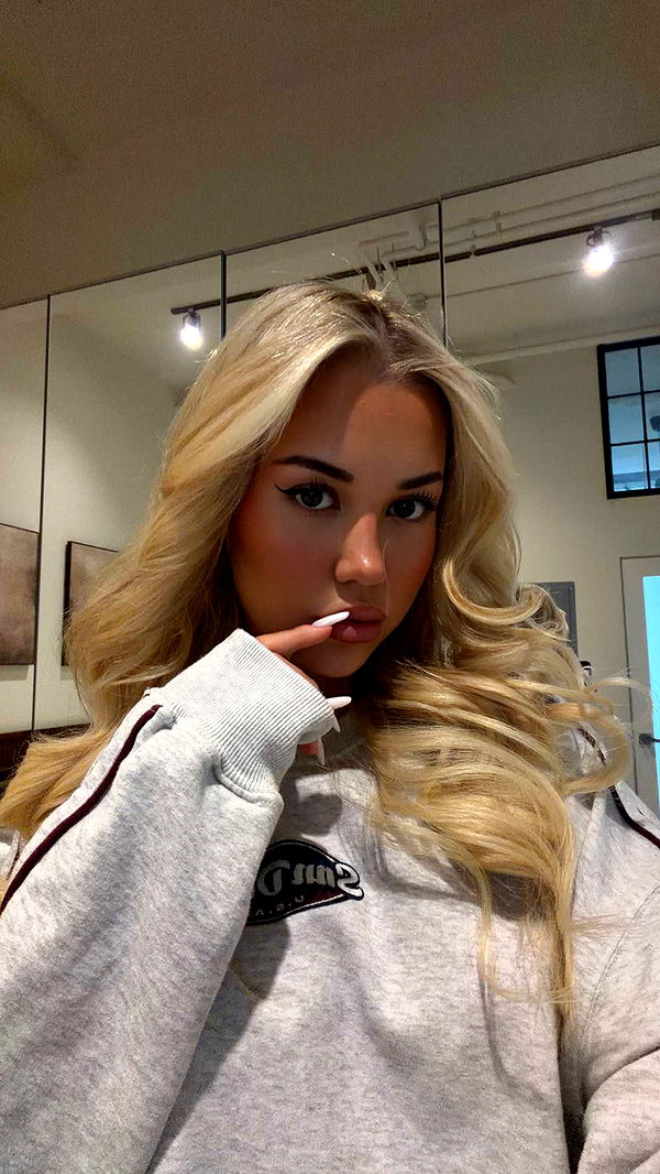 samantrasunny image ~ Altpins