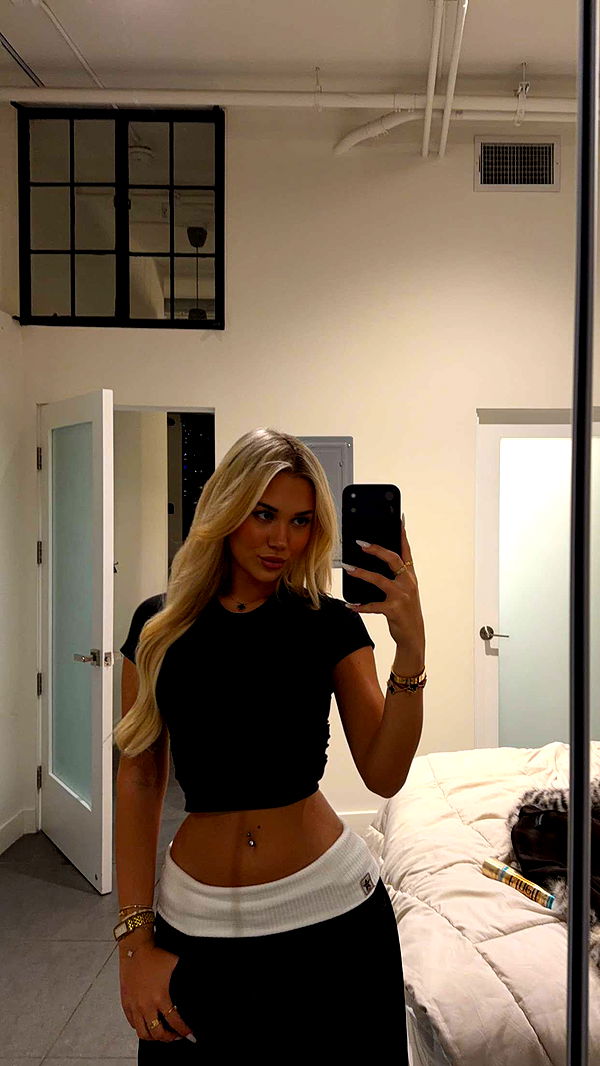 samantrasunny image ~ Altpins