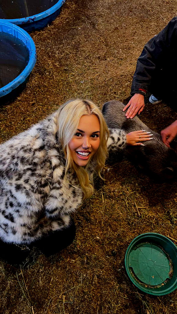 samantrasunny image ~ Altpins