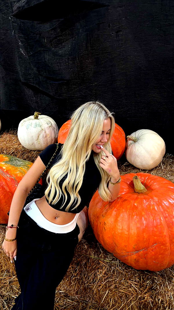 samantrasunny image ~ Altpins