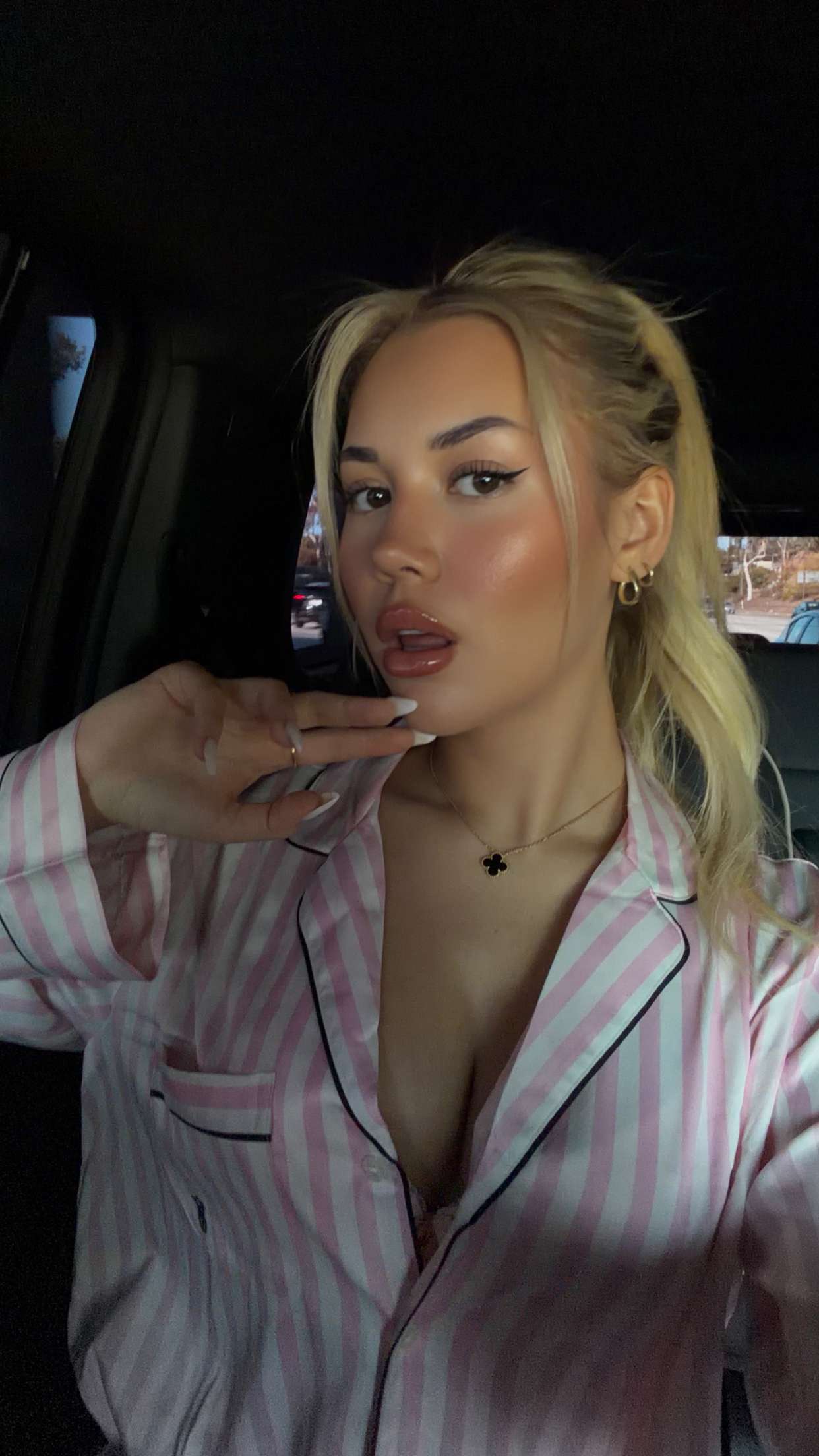 samantrasunny snapchat image archive image