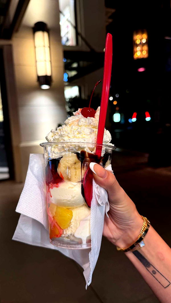 samantrasunny image ~ Altpins