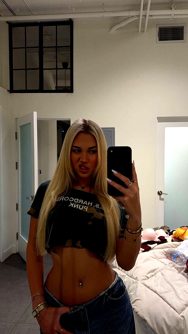 samantrasunny image ~ Altpins