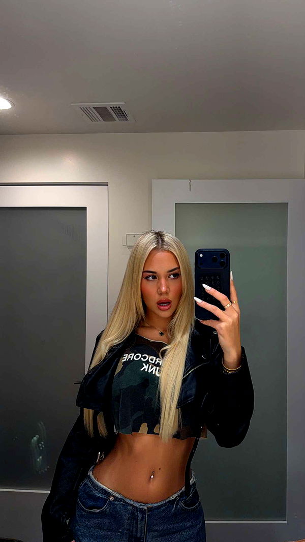 samantrasunny image ~ Altpins