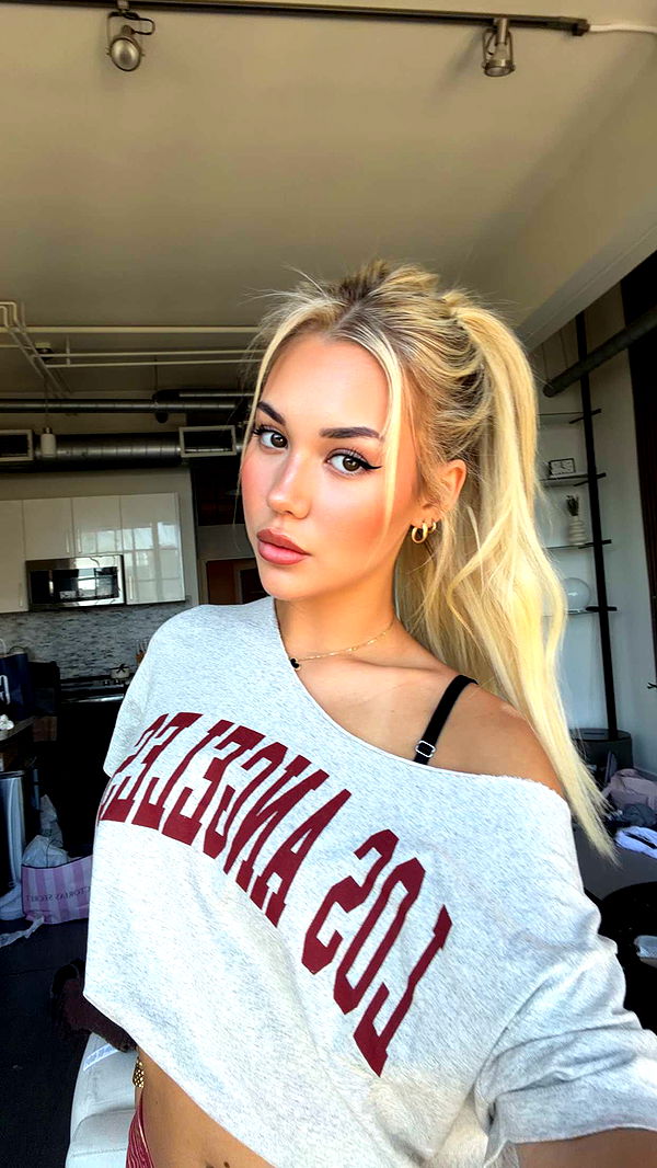 samantrasunny image ~ Altpins