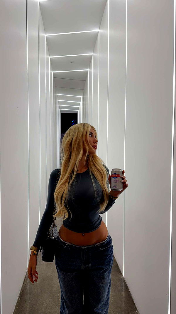 samantrasunny image ~ Altpins