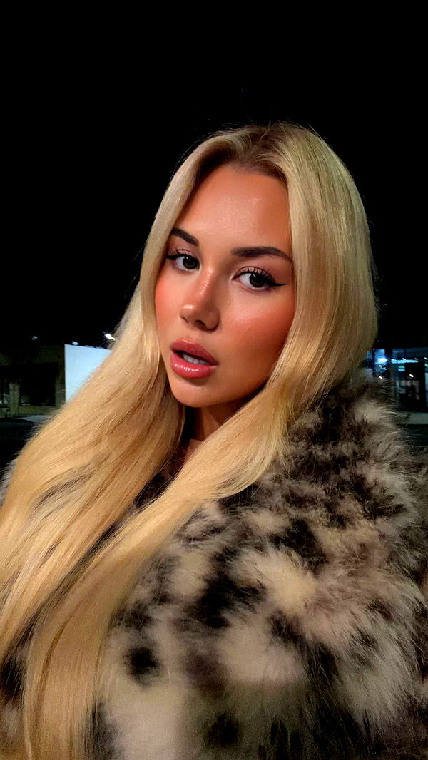 samantrasunny image ~ Altpins