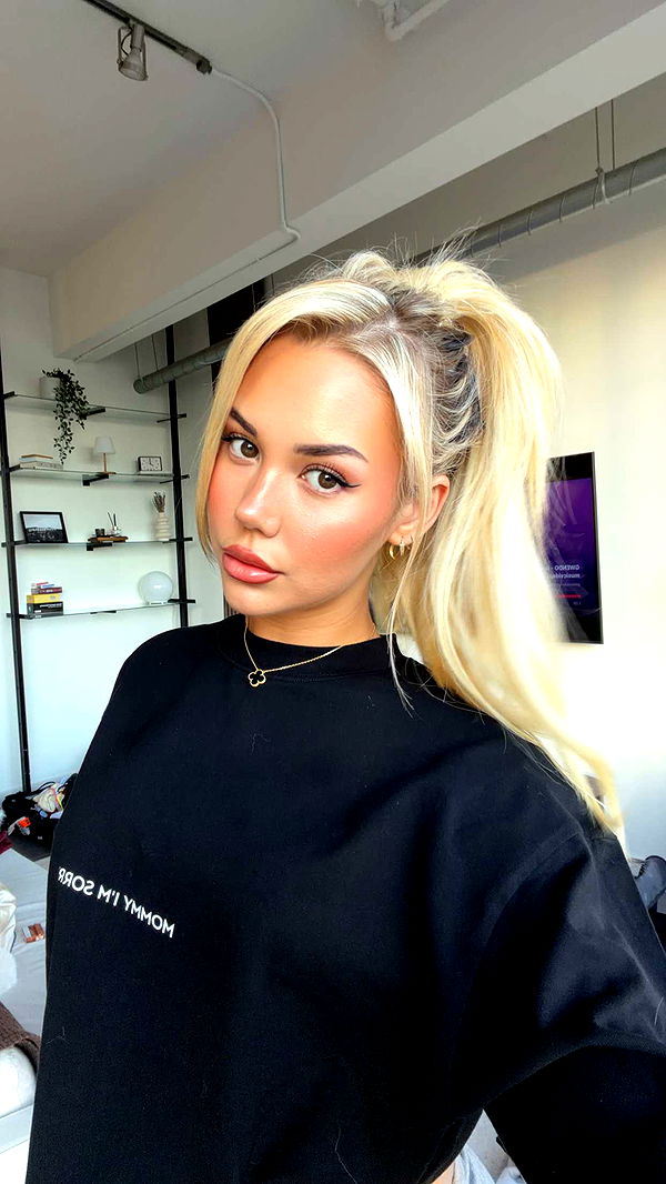 samantrasunny image ~ Altpins