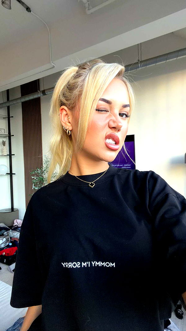 samantrasunny image ~ Altpins