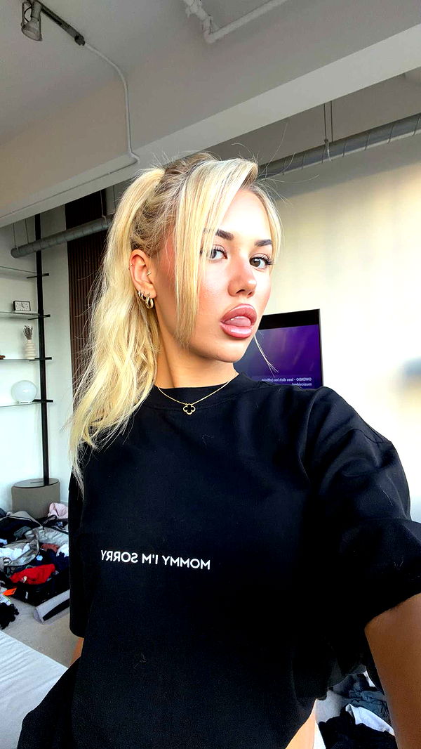 samantrasunny image ~ Altpins