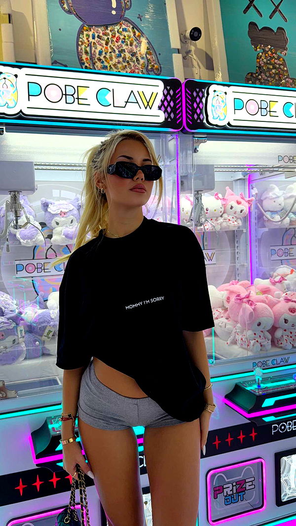 samantrasunny image ~ Altpins