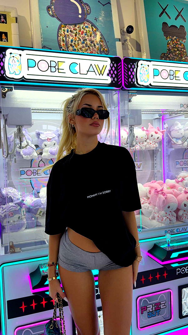 samantrasunny image ~ Altpins