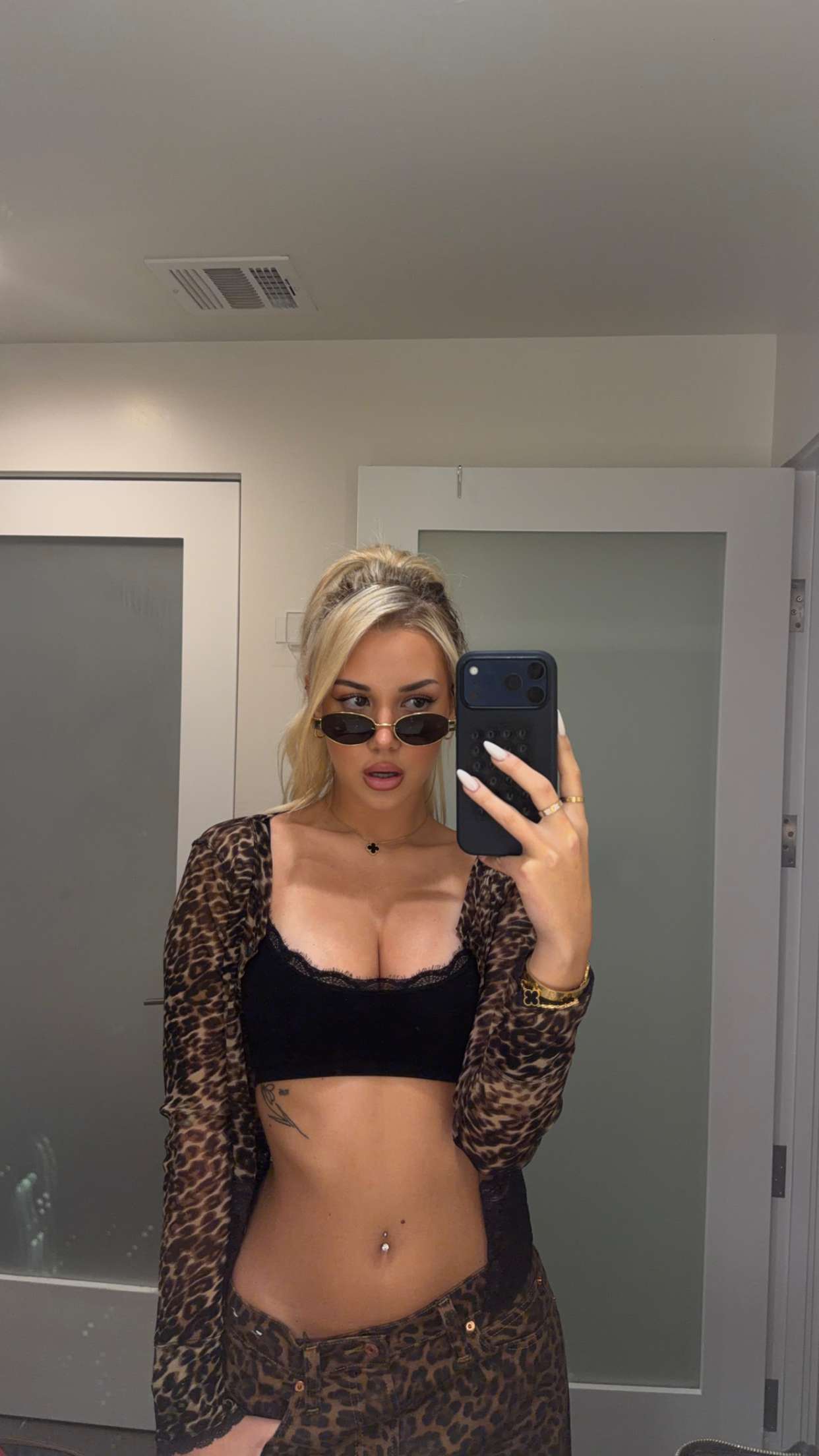 samantrasunny snapchat image archive image