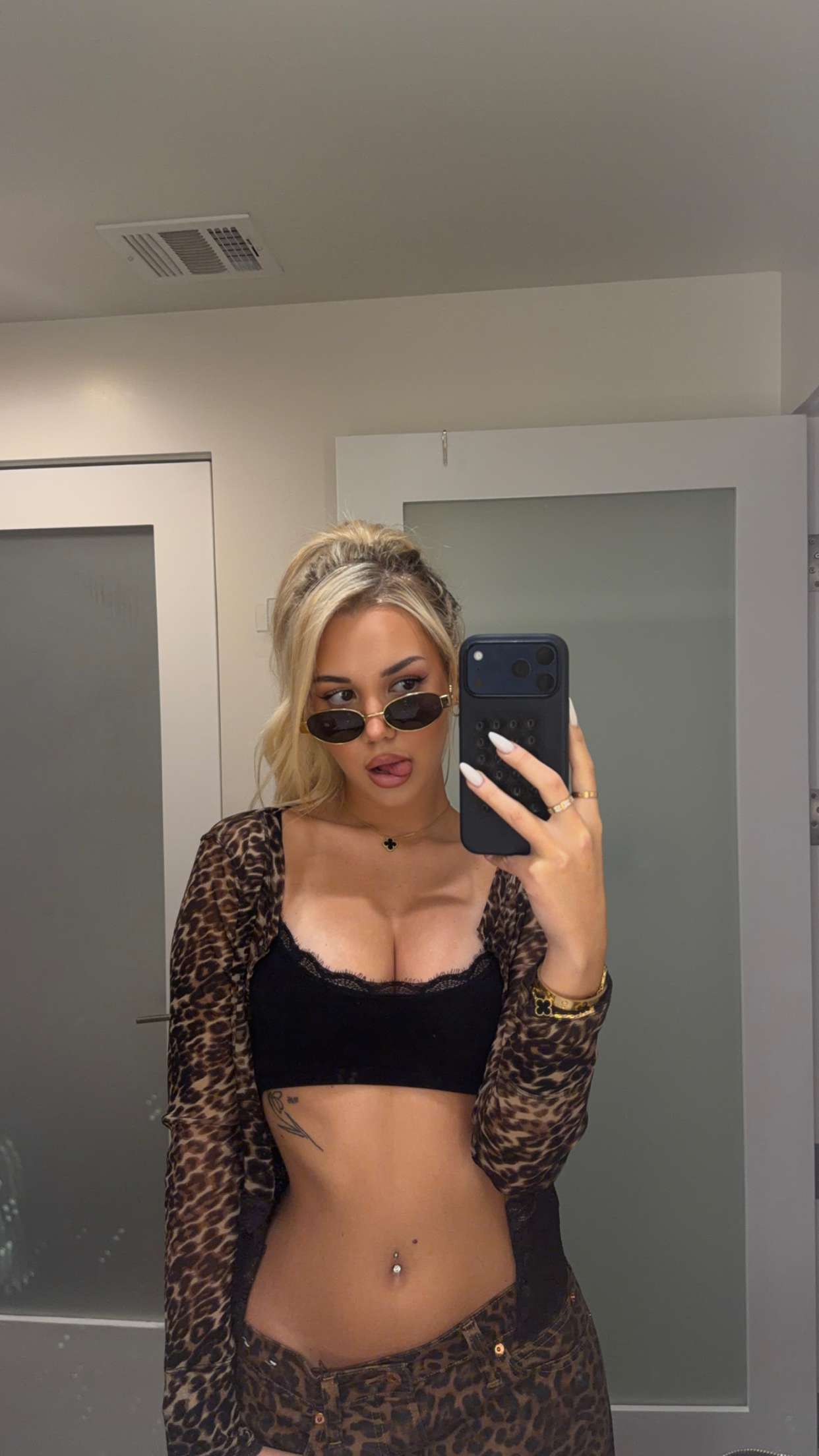 samantrasunny snapchat image archive image