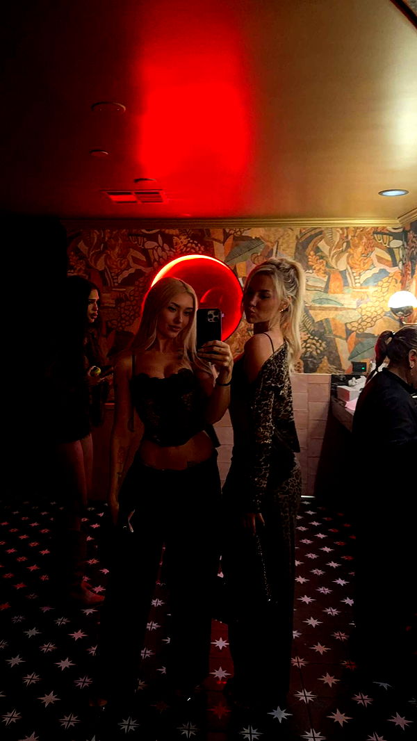 samantrasunny image ~ Altpins