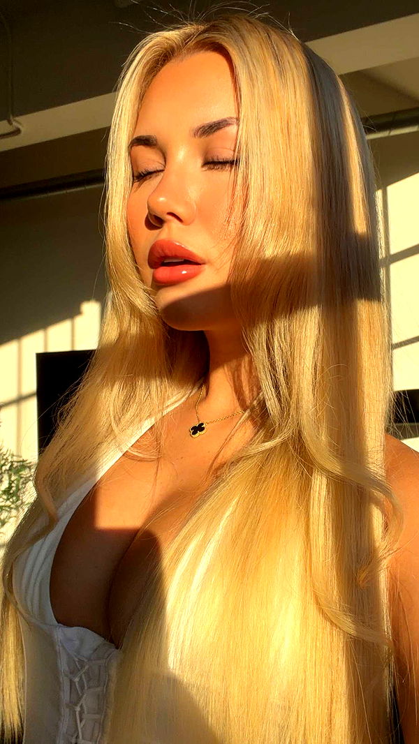 samantrasunny image ~ Altpins