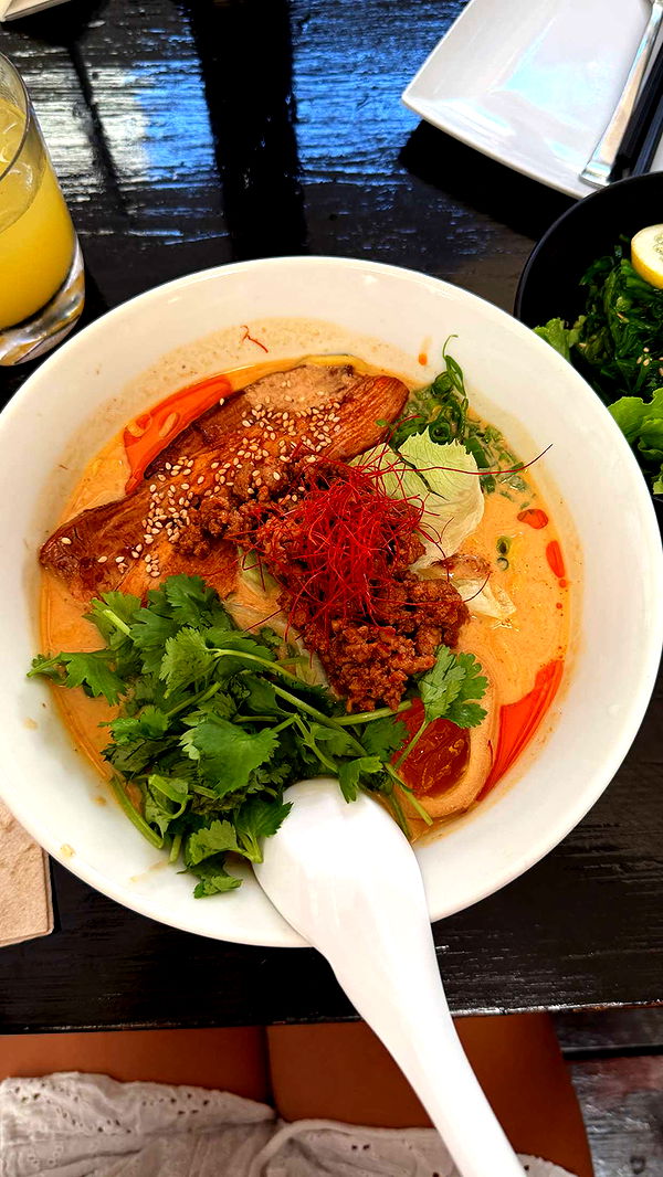 samantrasunny image ~ Altpins