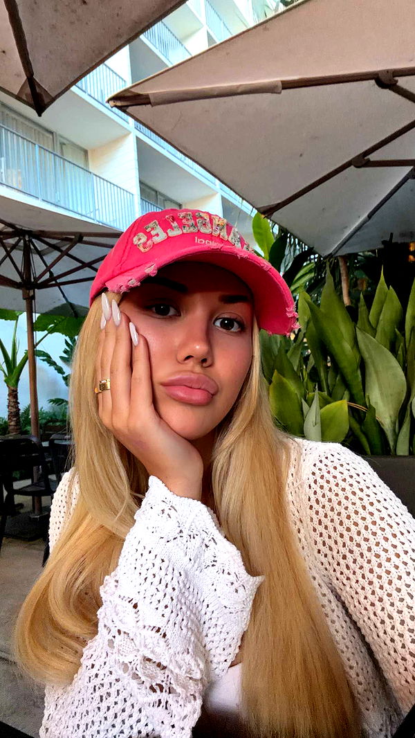 samantrasunny image ~ Altpins