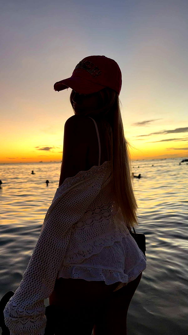 samantrasunny image ~ Altpins