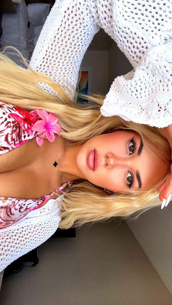 samantrasunny image ~ Altpins