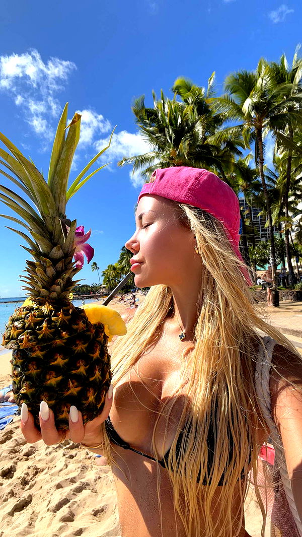 samantrasunny image ~ Altpins