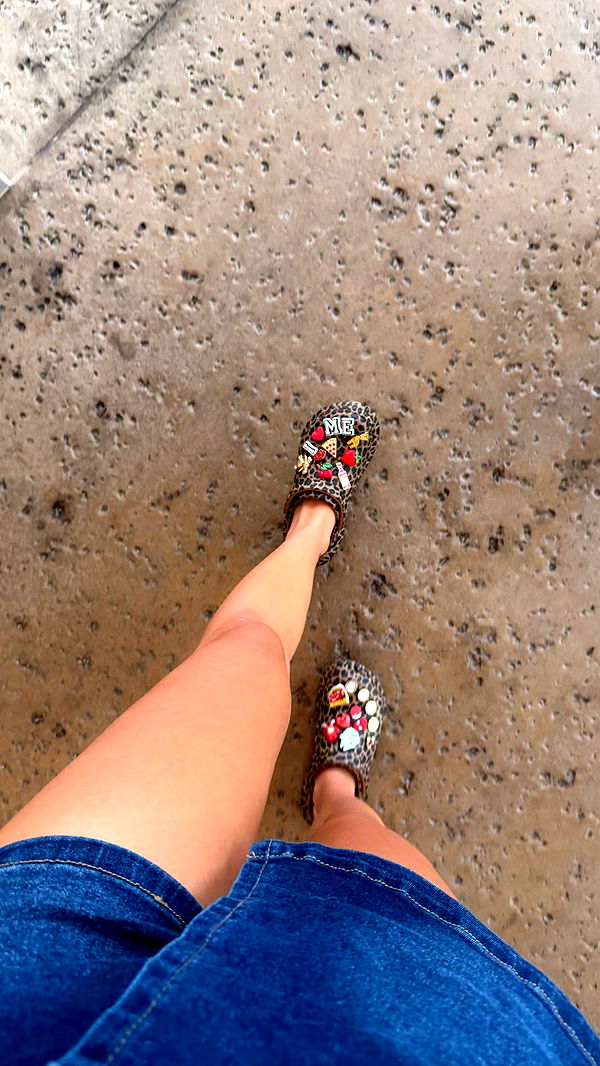 samantrasunny image ~ Altpins