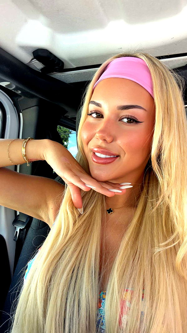 samantrasunny image ~ Altpins