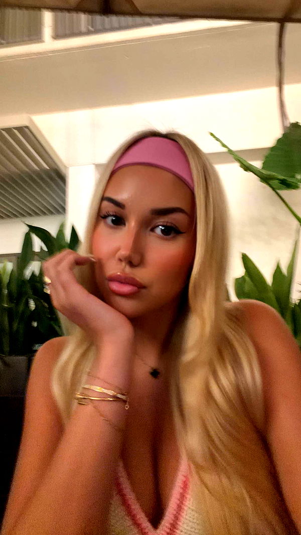 samantrasunny image ~ Altpins