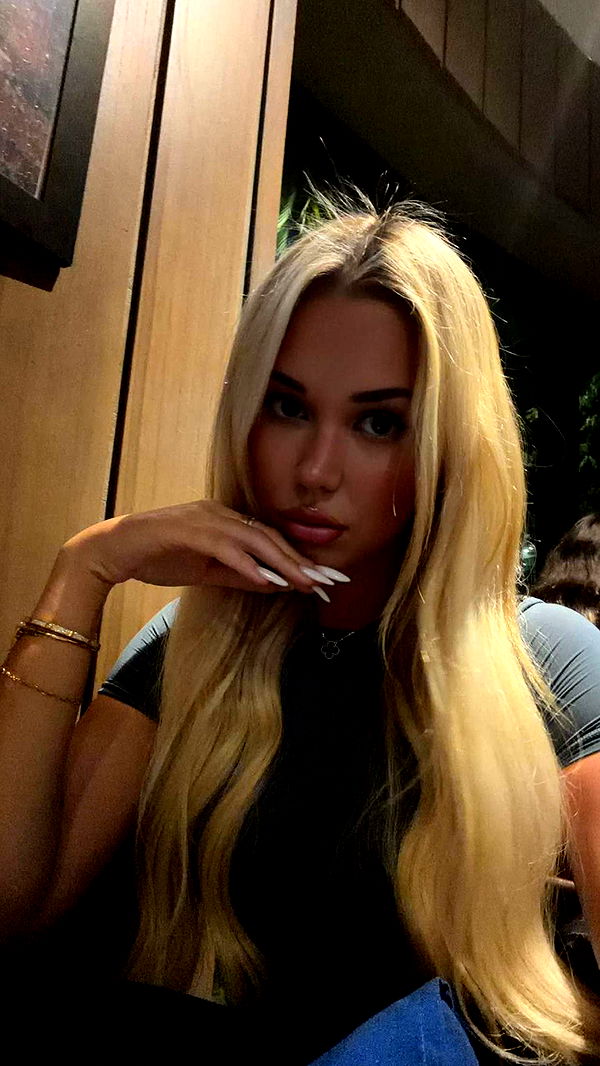 samantrasunny image ~ Altpins