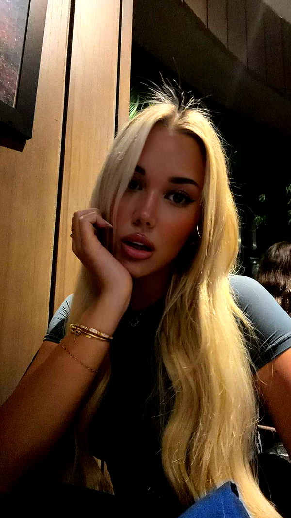 samantrasunny image ~ Altpins