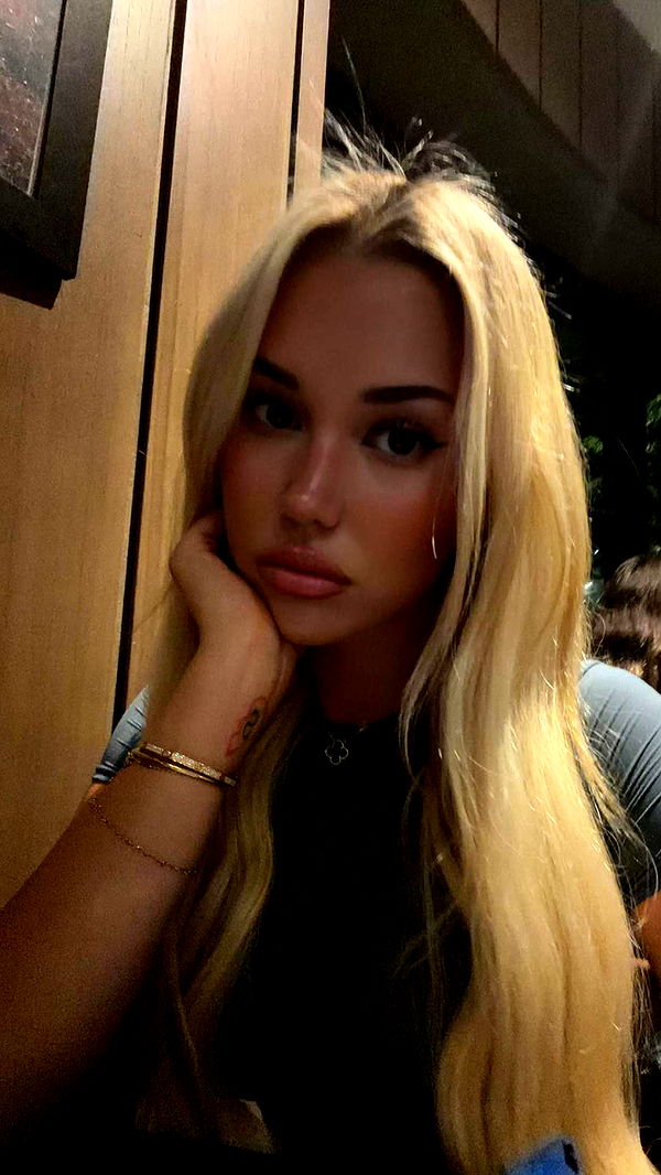 samantrasunny image ~ Altpins