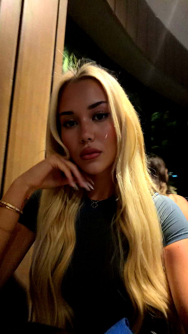 samantrasunny image ~ Altpins