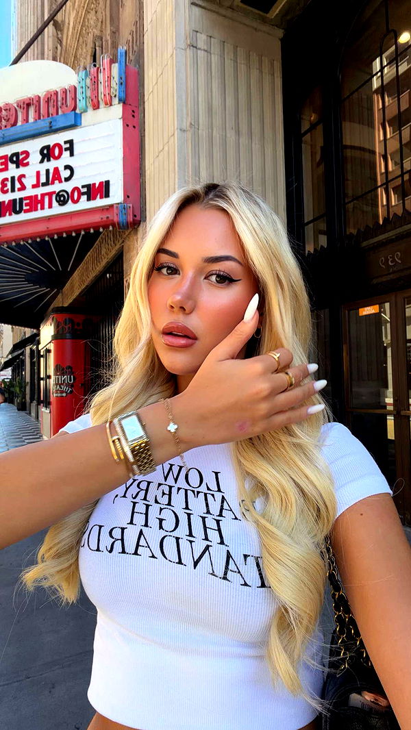 samantrasunny image ~ Altpins