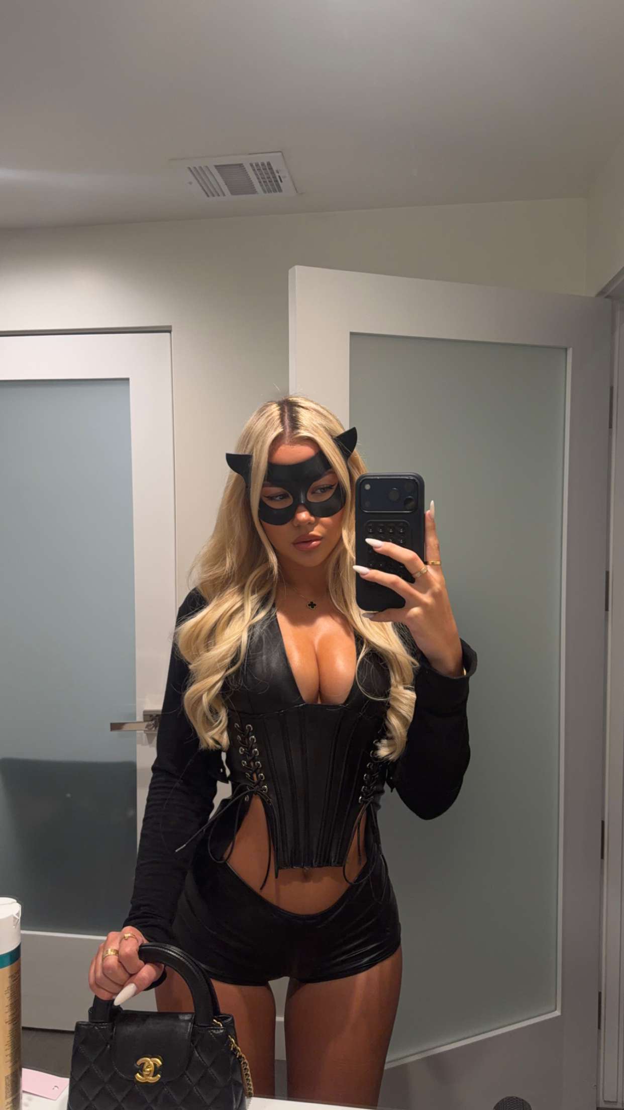 samantrasunny snapchat image archive image