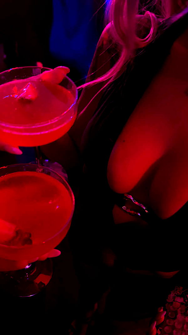 samantrasunny image ~ Altpins