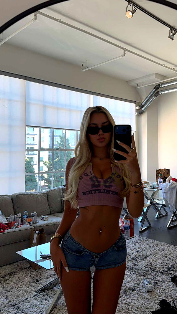 samantrasunny image ~ Altpins