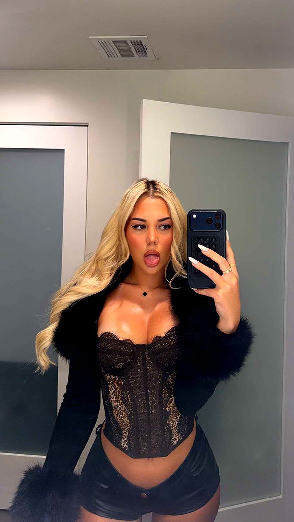 samantrasunny image ~ Altpins