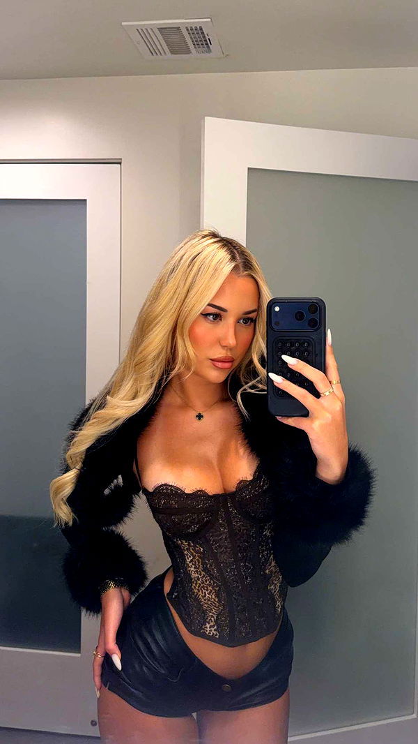 samantrasunny image ~ Altpins